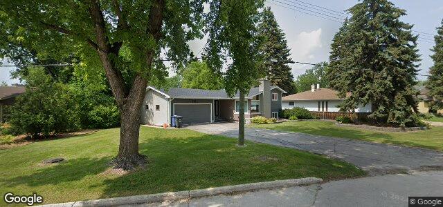 Larawan ng 1162 Kildonan Drive sa Winnipeg, Manitoba