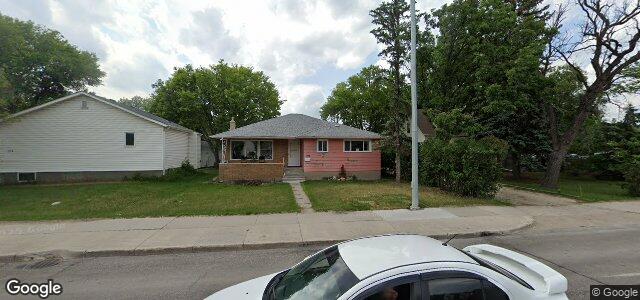 Larawan ng 1178 Henderson Highway sa Winnipeg, Manitoba