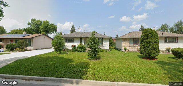 Larawan ng 125 Fraser'S Grove sa Winnipeg, Manitoba