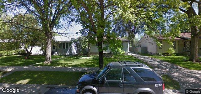 Photo of 127 Essar Avenue in Winnipeg, Manitoba