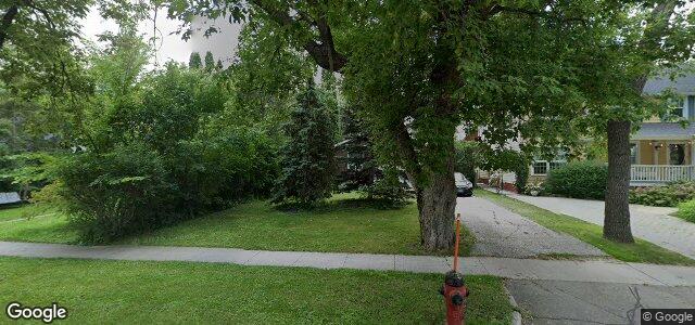 Larawan ng 128 Helmsdale Avenue sa Winnipeg, Manitoba