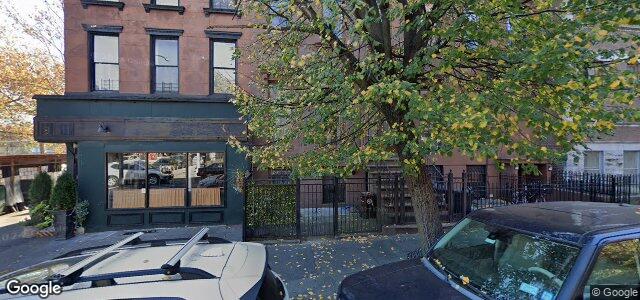 Larawan ng 130 Greene Avenue sa Winnipeg, Manitoba