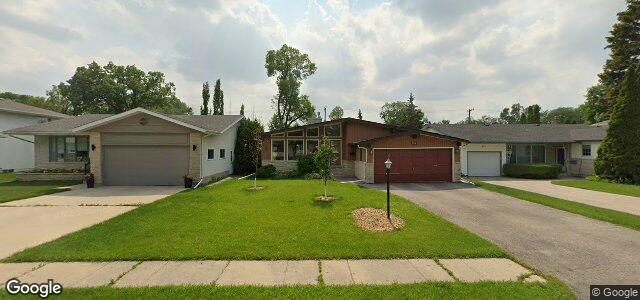 Larawan ng 130 Mossdale Avenue sa Winnipeg, Manitoba
