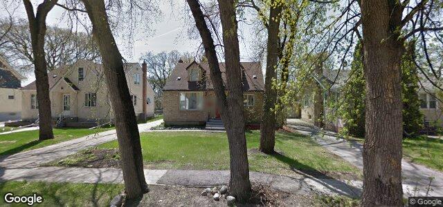 130 Oakview Avenue（加拿大曼尼托巴省溫尼伯市）房屋照片