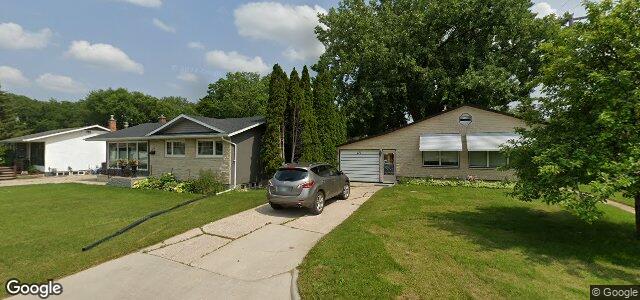 Larawan ng 131 Larchdale Crescent sa Winnipeg, Manitoba