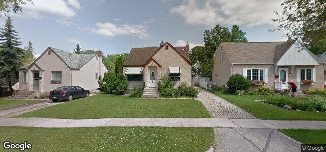 Larawan ng 131 Roberta Avenue sa Winnipeg, Manitoba