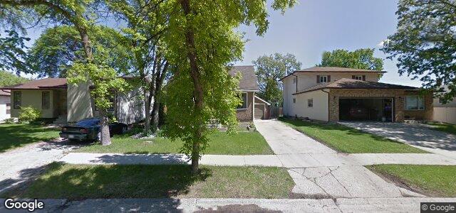 Larawan ng 135 Essar Avenue sa Winnipeg, Manitoba