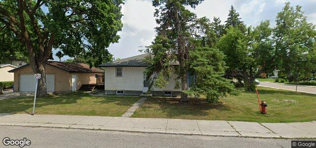 Larawan ng 141 Mossdale Avenue sa Winnipeg, Manitoba