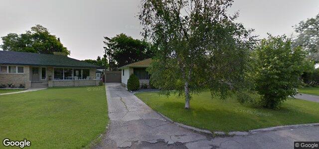 Larawan ng 141 Rowandale Crescent sa Winnipeg, Manitoba