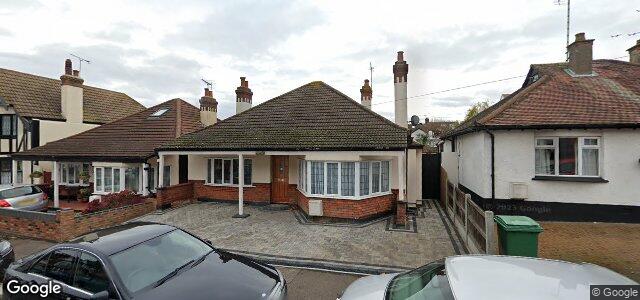 Larawan ng 142 Leighton Avenue sa Winnipeg, Manitoba