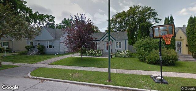 Larawan ng 142 Roberta Avenue sa Winnipeg, Manitoba