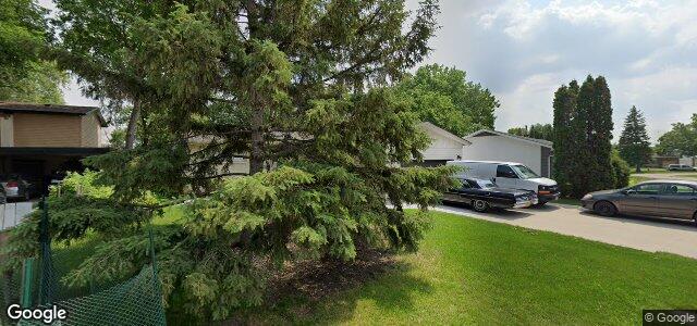 Larawan ng 143 Larchdale Crescent sa Winnipeg, Manitoba