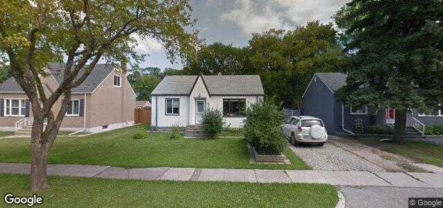 Larawan ng 151 Roberta Avenue sa Winnipeg, Manitoba