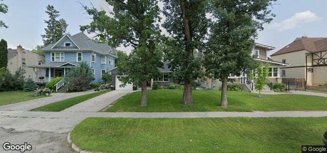 Larawan ng 153 Helmsdale Avenue sa Winnipeg, Manitoba
