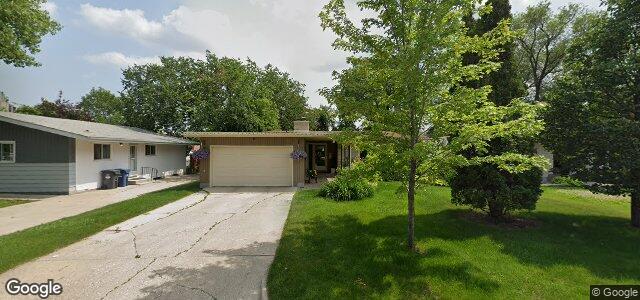 Larawan ng 155 Larchdale Crescent sa Winnipeg, Manitoba