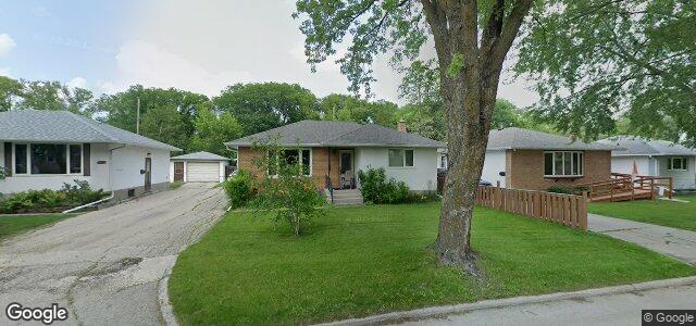 Larawan ng 161 Slater Avenue sa Winnipeg, Manitoba