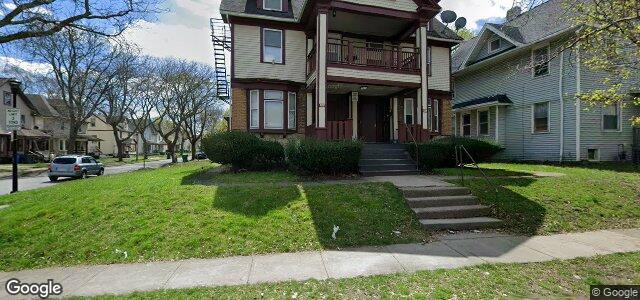 Larawan ng 165 Leighton Avenue sa Winnipeg, Manitoba