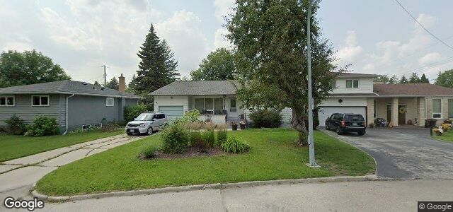 Larawan ng 174 Larchdale Crescent sa Winnipeg, Manitoba