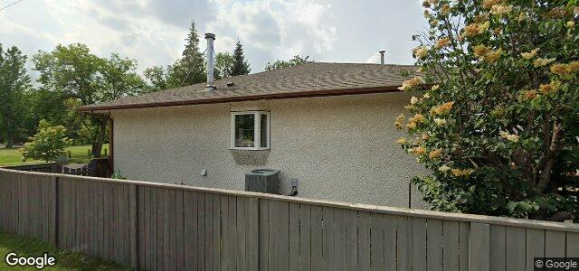 Larawan ng 183 Essar Avenue sa Winnipeg, Manitoba