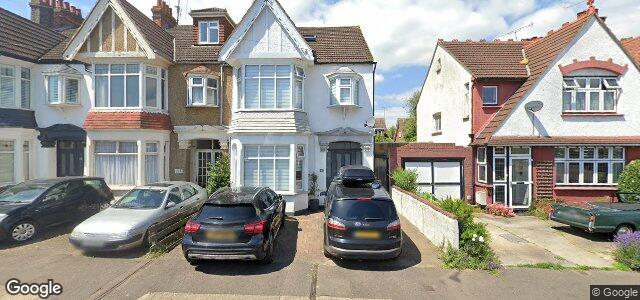 Larawan ng 185 Leighton Avenue sa Winnipeg, Manitoba