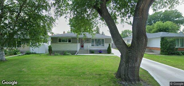 Larawan ng 200 Larchdale Crescent sa Winnipeg, Manitoba