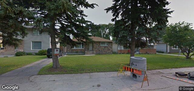 Larawan ng 225 Bredin Drive sa Winnipeg, Manitoba