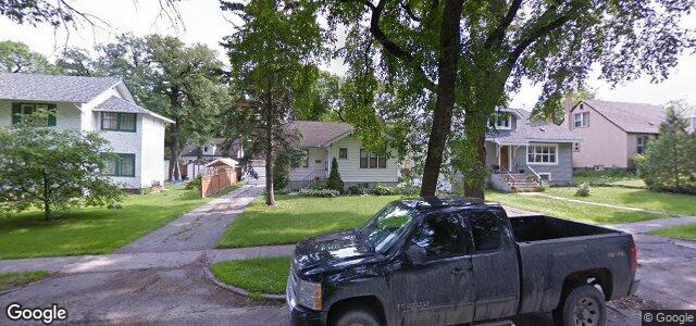 Larawan ng 25 Oakview Avenue sa Winnipeg, Manitoba