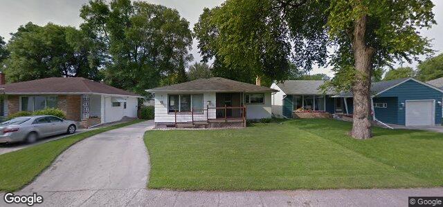 Larawan ng 30 Mossdale Avenue sa Winnipeg, Manitoba