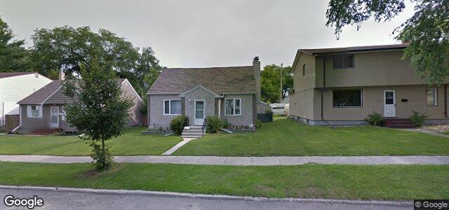 Larawan ng 31 Dunrobin Avenue sa Winnipeg, Manitoba