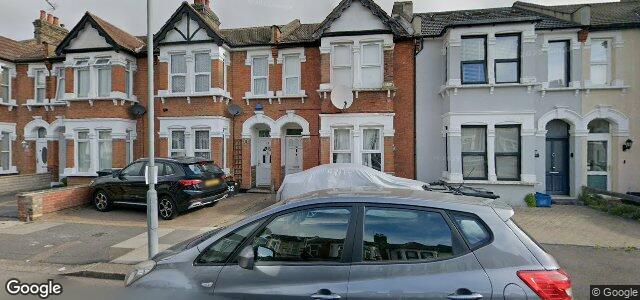 Larawan ng 32 Glencoe Avenue sa Winnipeg, Manitoba