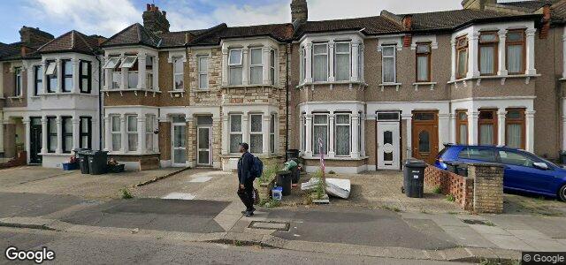 Larawan ng 33 Glencoe Avenue sa Winnipeg, Manitoba