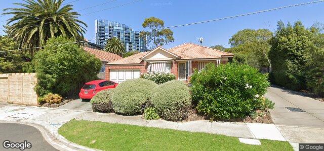 Larawan ng 42 Linden Avenue sa Winnipeg, Manitoba