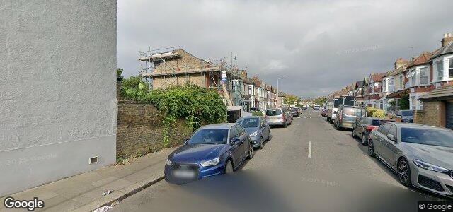 Larawan ng 5 Glencoe Avenue sa Winnipeg, Manitoba