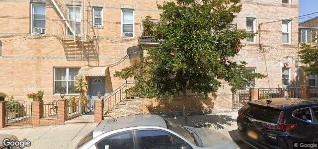 Larawan ng 51 Greene Avenue sa Winnipeg, Manitoba