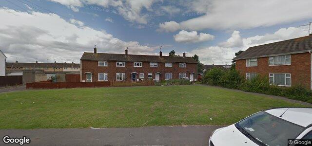 Larawan ng 52 Leighton Avenue sa Winnipeg, Manitoba