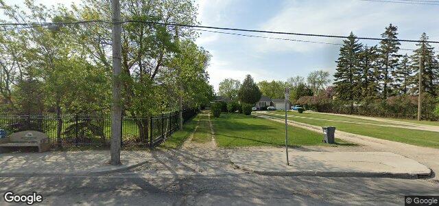 Larawan ng 546 Henderson Highway sa Winnipeg, Manitoba