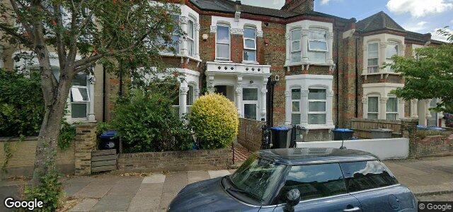 Larawan ng 56 Linden Avenue sa Winnipeg, Manitoba