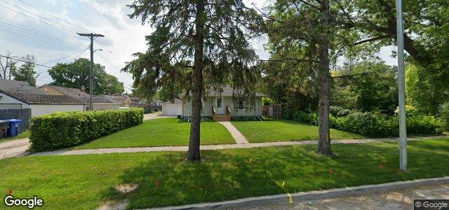 Larawan ng 652 Kildonan Drive sa Winnipeg, Manitoba