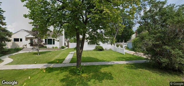 Larawan ng 653 Kildonan Drive sa Winnipeg, Manitoba