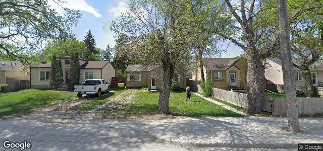 Larawan ng 656 Henderson Highway sa Winnipeg, Manitoba