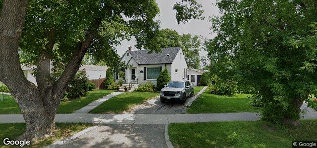 Larawan ng 675 Kildonan Drive sa Winnipeg, Manitoba