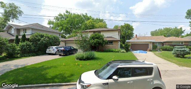 Larawan ng 676 Kildonan Drive sa Winnipeg, Manitoba