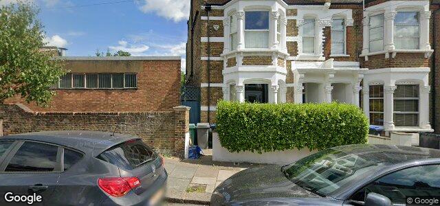 Larawan ng 68 Linden Avenue sa Winnipeg, Manitoba