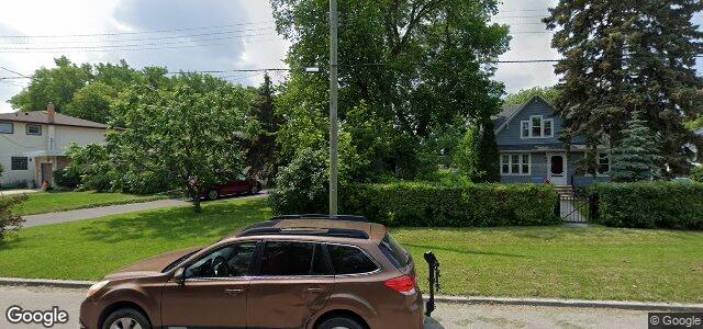 Larawan ng 680 Kildonan Drive sa Winnipeg, Manitoba