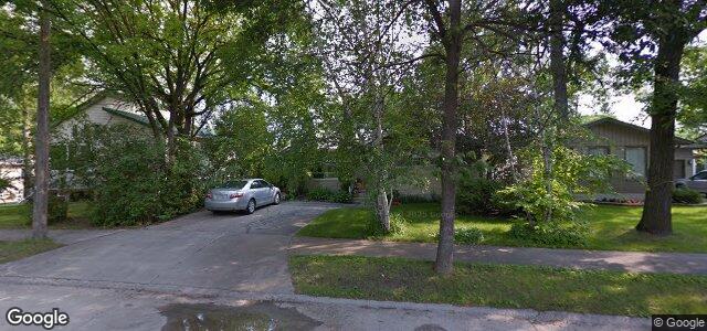 Larawan ng 69 Essar Avenue sa Winnipeg, Manitoba