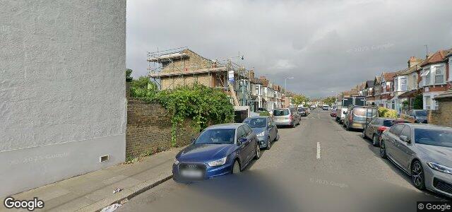 Larawan ng 7 Glencoe Avenue sa Winnipeg, Manitoba