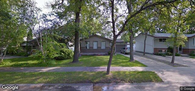 Larawan ng 71 Essar Avenue sa Winnipeg, Manitoba
