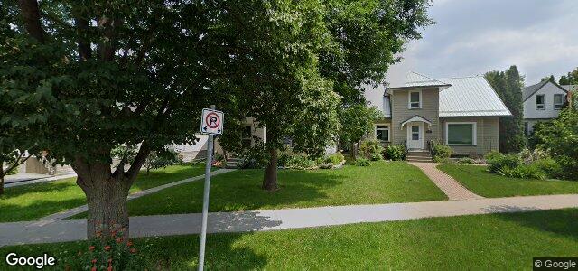 Larawan ng 725 Kildonan Drive sa Winnipeg, Manitoba