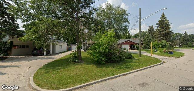 Larawan ng 730 Kildonan Drive sa Winnipeg, Manitoba
