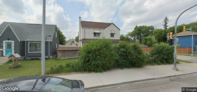 Larawan ng 734 Henderson Highway sa Winnipeg, Manitoba